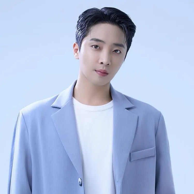 황윤성