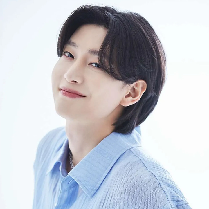김용빈