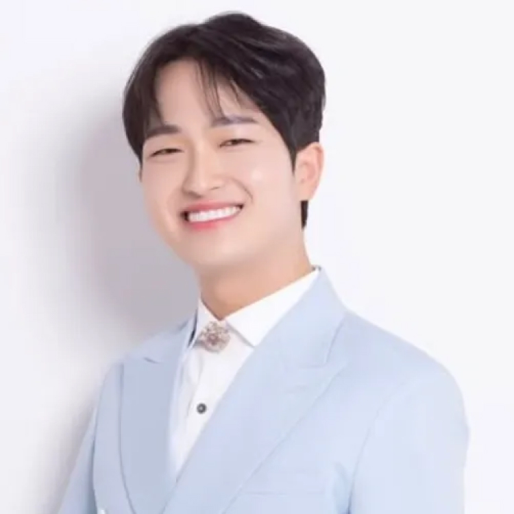 문은석