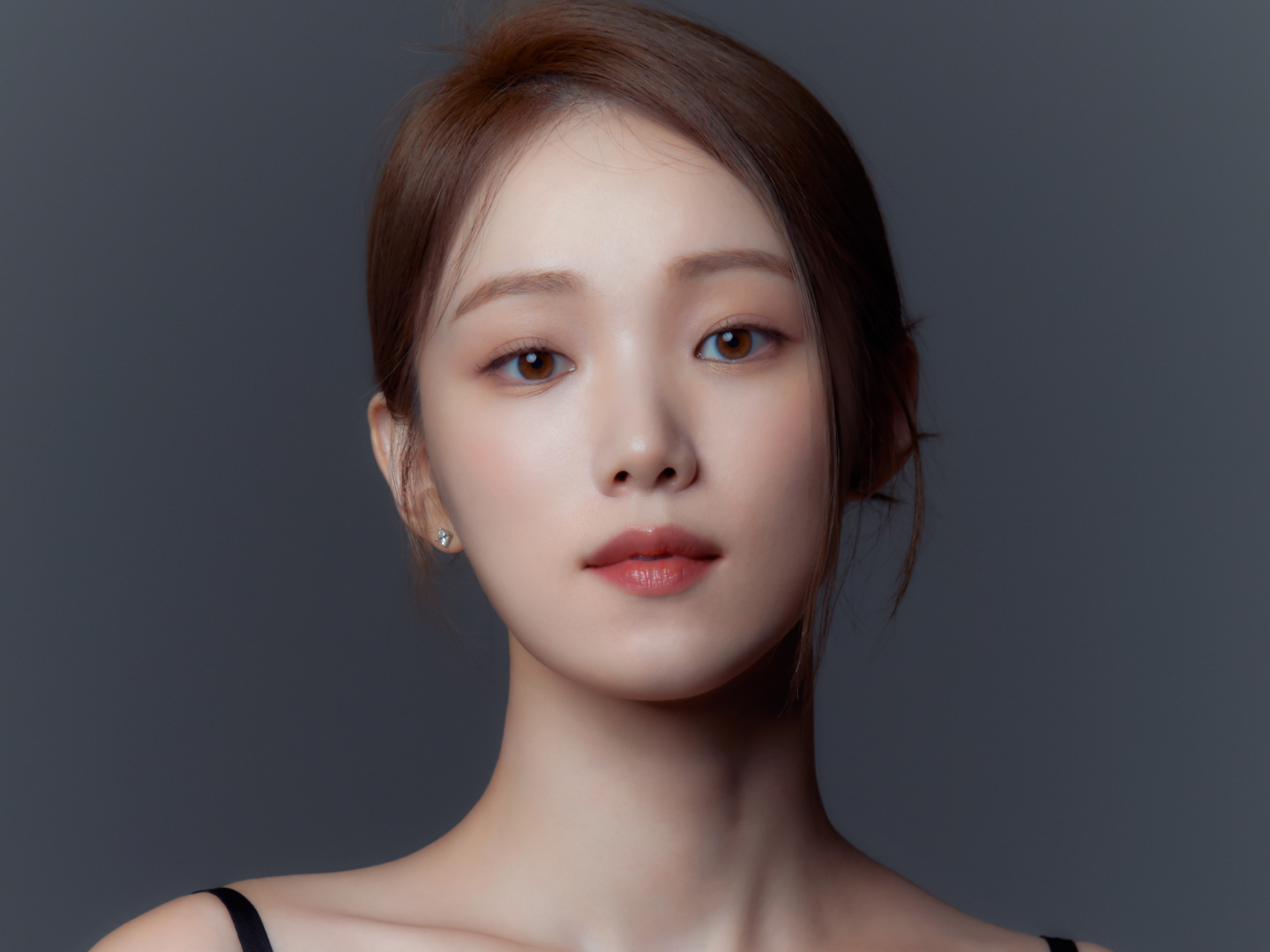 LEE SUNGKYOUNG